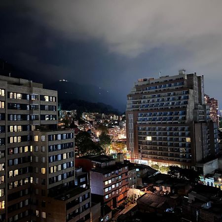 Penthouse Con Vista A Los Cerros. Bogotá Exterior foto